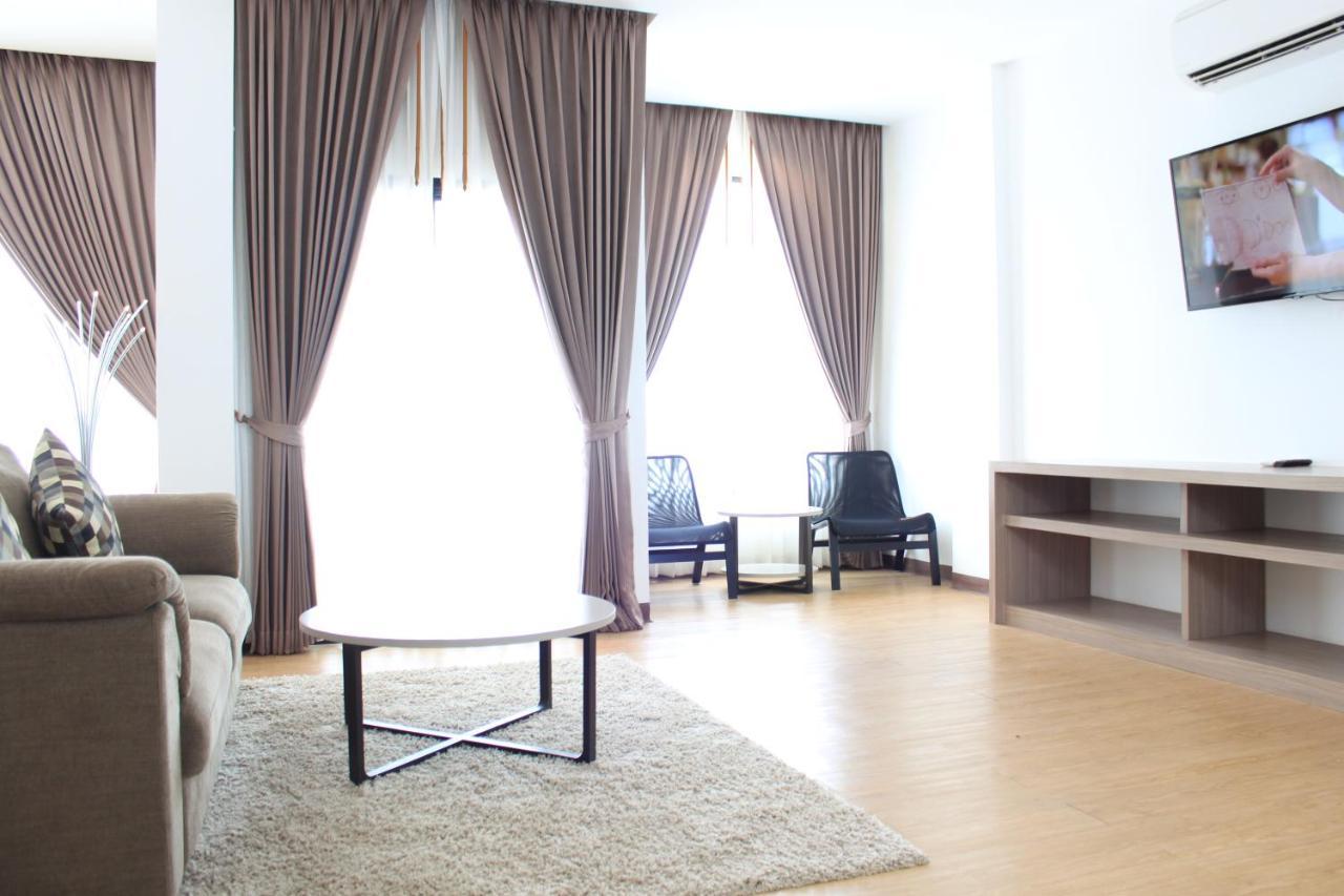 Sr Boutique Hotel Тхакхэк Экстерьер фото