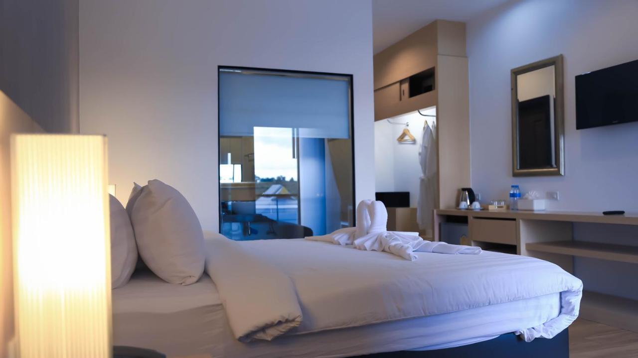 Sr Boutique Hotel Тхакхэк Экстерьер фото