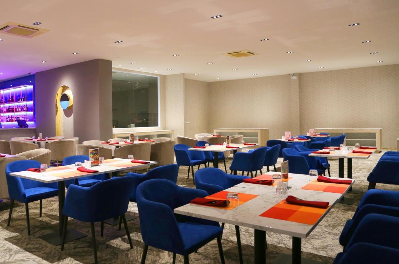 Sr Boutique Hotel Тхакхэк Экстерьер фото